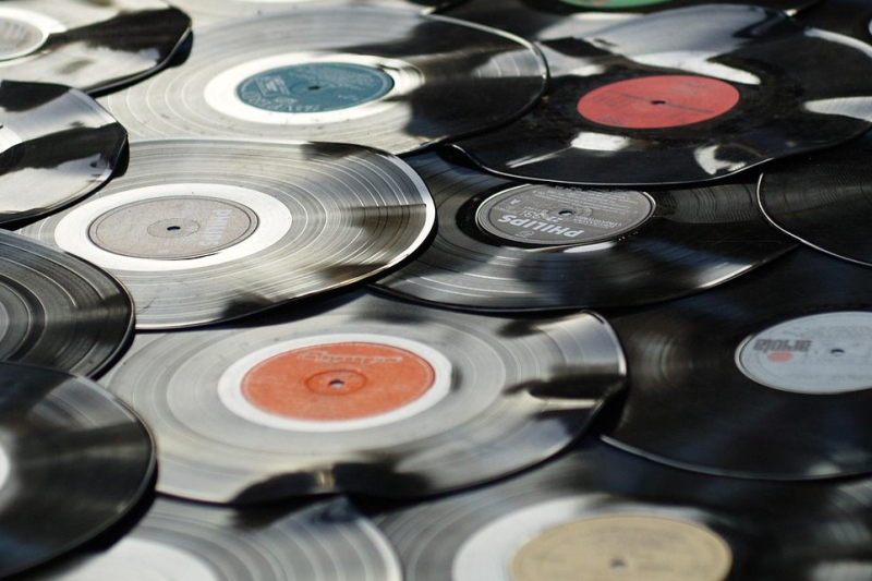 Java Records: Creating Complex JSON Payloads the Modern Java Way